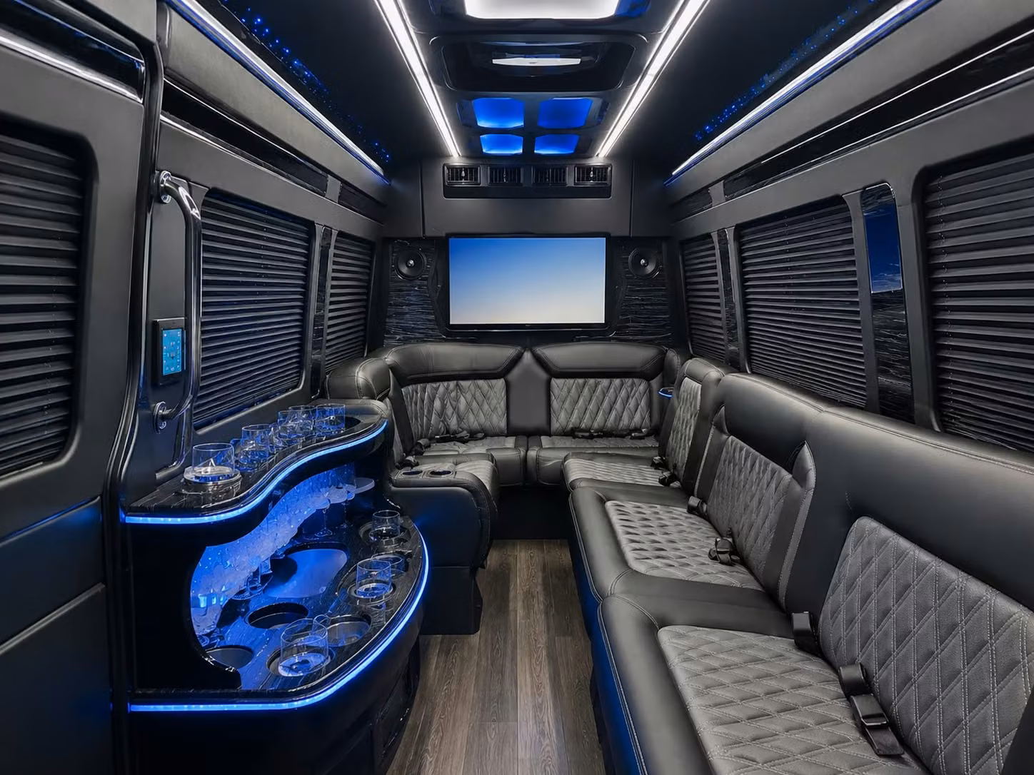 bus rental options for temecula trips
