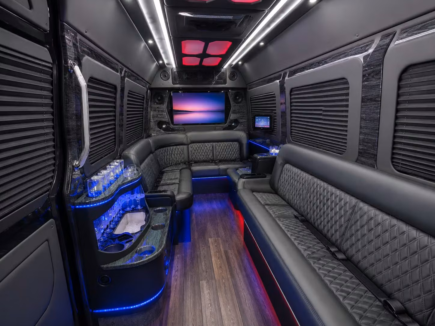 workforce shuttles for temecula s distribution healthcare and manufacturing sectors
